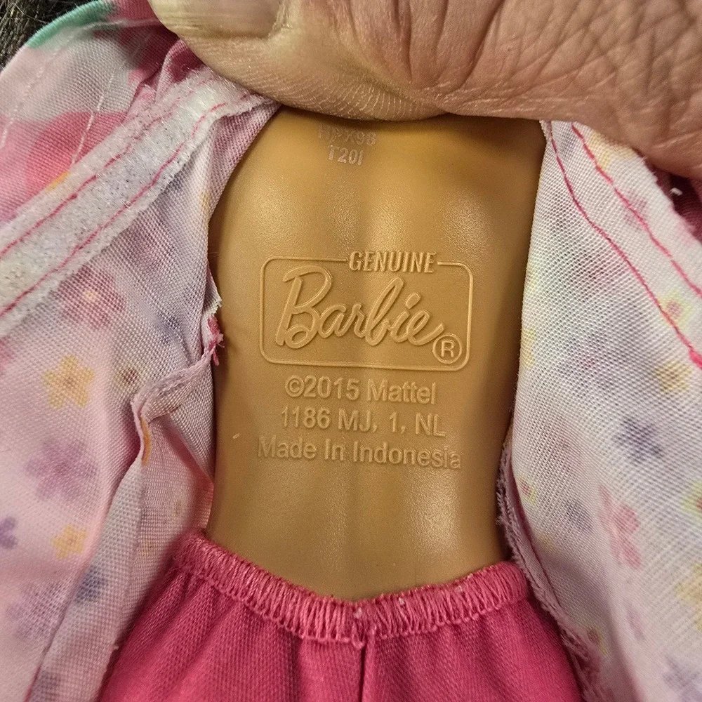Barbie mattel doll